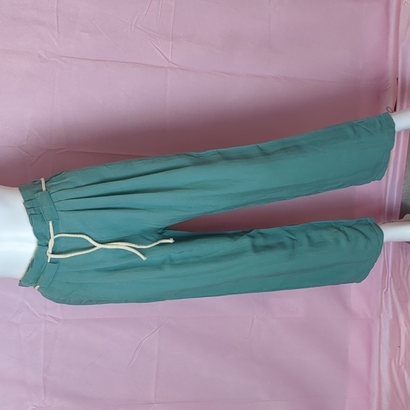 Nasty Gal Green Paperbag Waist Belted Trousers Pants size Large - Picture 1 of 4
